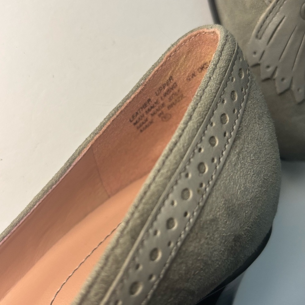 Nine West Grey Leather Suede Heels with Bow and Fringe - Picture 2 of 6